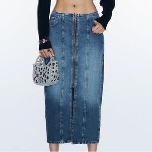 Denim Midi skirt